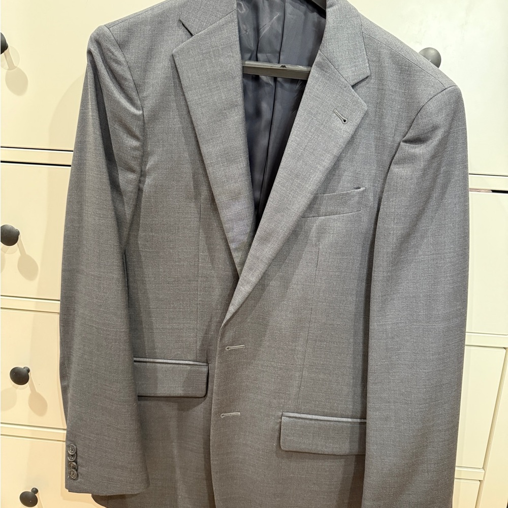 Joseph Abboud Men's Light Gray Suit Jacket